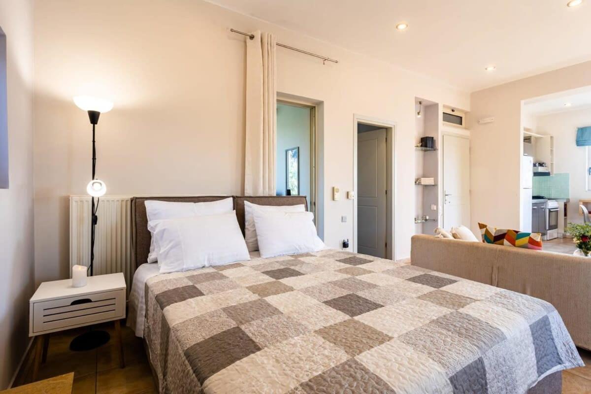 Kitries Summer Getaway - Eden Comfy Suite Kitriaí Buitenkant foto