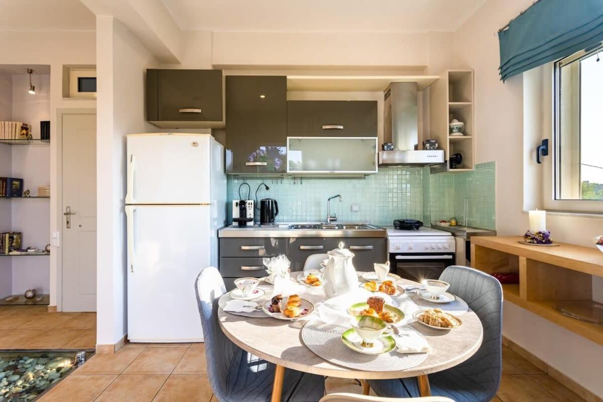 Kitries Summer Getaway - Eden Comfy Suite Kitriaí Buitenkant foto